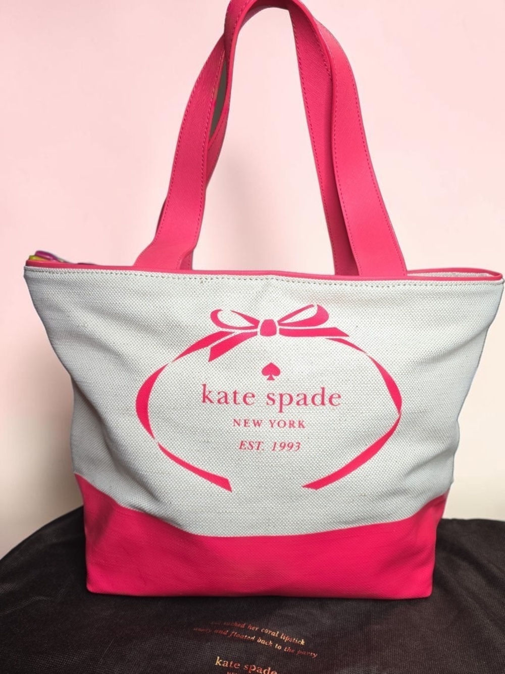 Kate Spade New York Heritage Spade Logo Summer Canvas Tote (Model: PXRU5584) EUC
